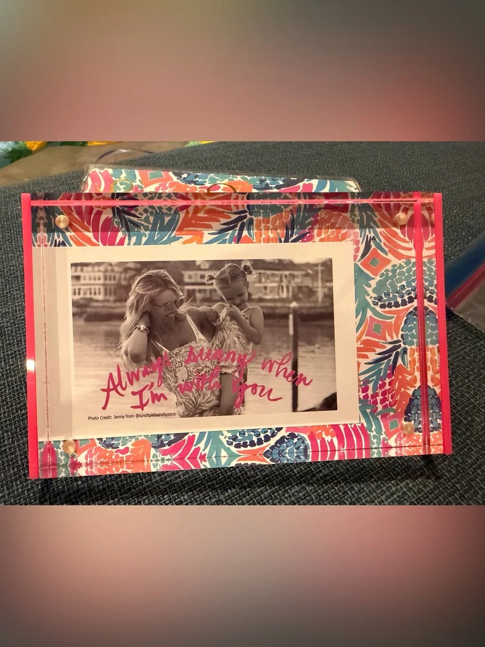 Lilly Pulitzer Clear 4x6 Acrylic Magnetic Picture Frame Goombay Smash Pineapples
